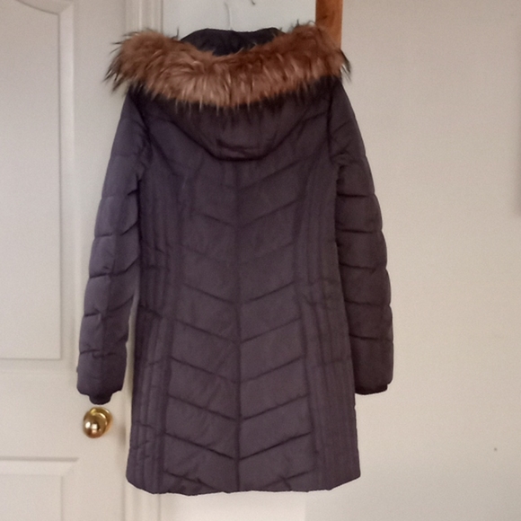 Winter coat - Picture 4 of 4